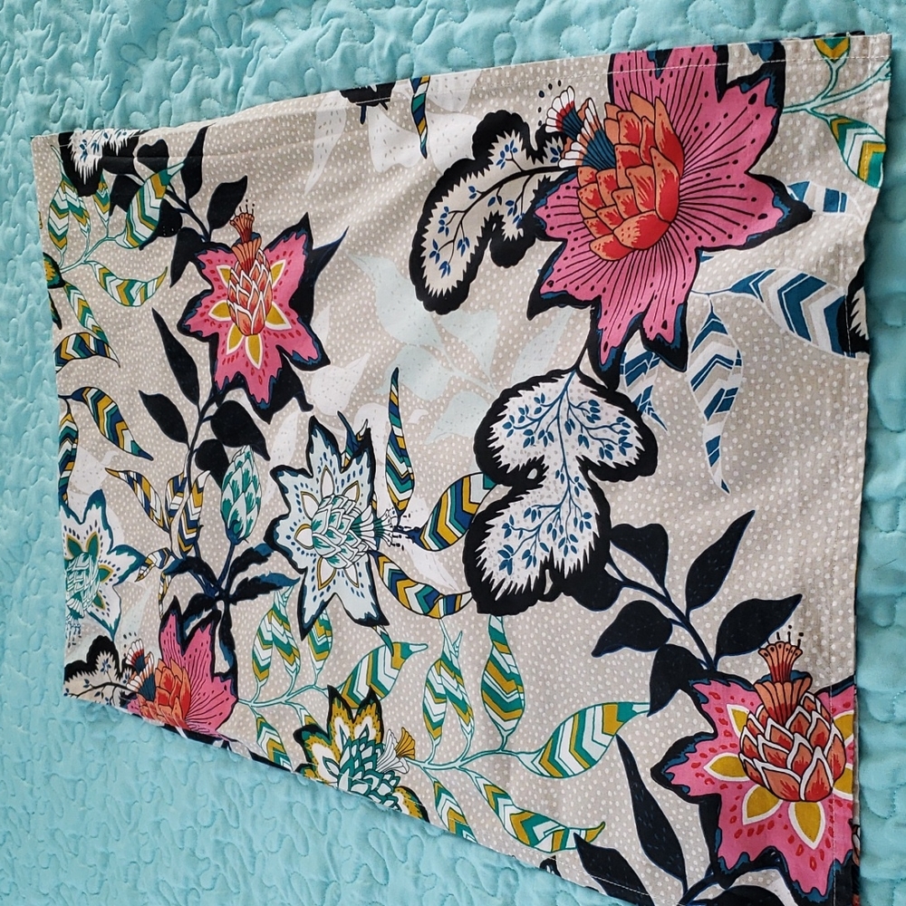 H&M Floral Table Runner 18" X 79"